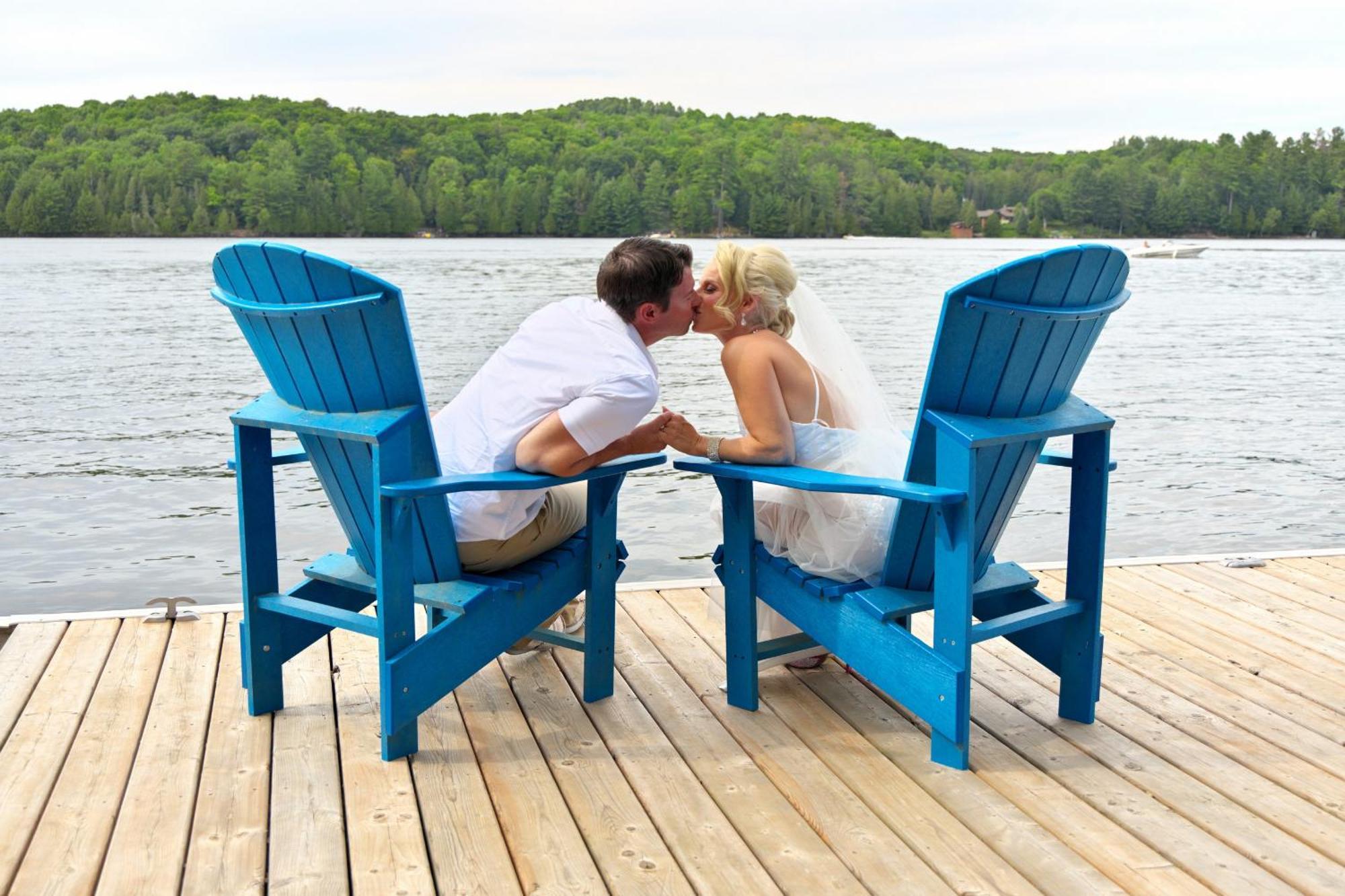 Haliburton Post House Hotel Minden Bagian luar foto