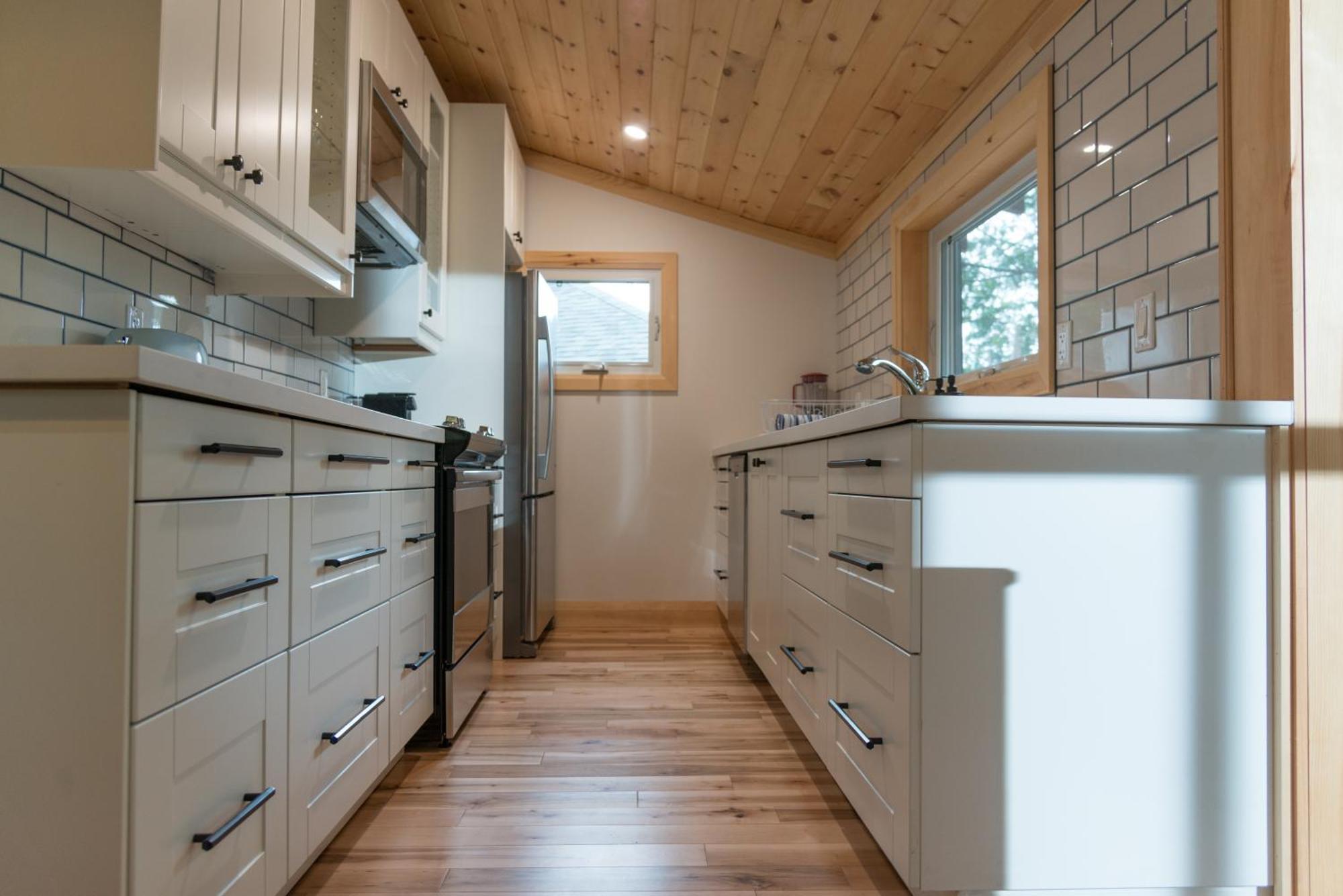 Haliburton Post House Hotel Minden Bagian luar foto